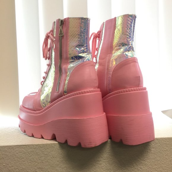PRE LOVED - Pink Poison Platform Boots PNK/9 - SH249 - Picture 5 of 6